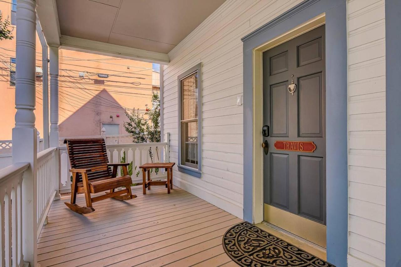 Mckenize Guest House: Travis Suite 1 Bd, 1Ba Marble Falls Exterior photo